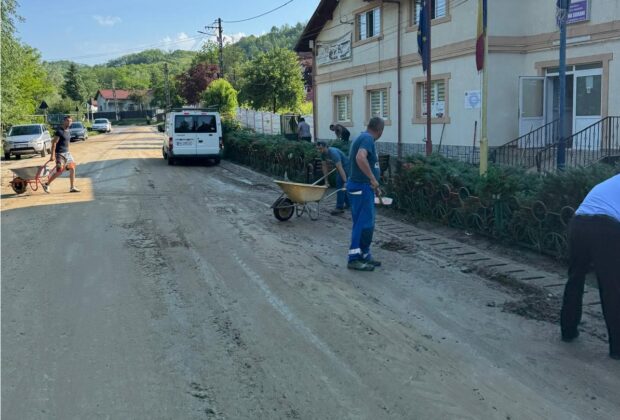 actiune voluntari Surani