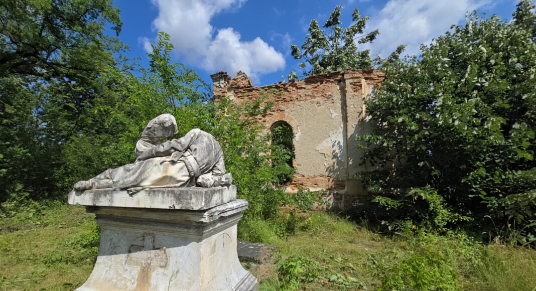statuie mutilata calinesti