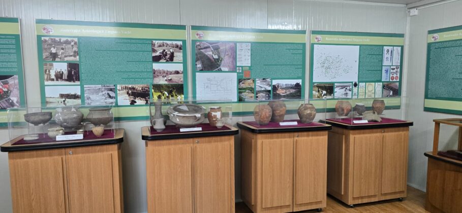 &bdquo;Mica Troie&rdquo; a Rom&acirc;niei de l&acirc;ngă Ploiești. Șapte decenii de arheologie &icirc;ntr-un loc &icirc;ncărcat de istorie