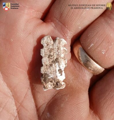 descoperire tumuli mormant baicoi